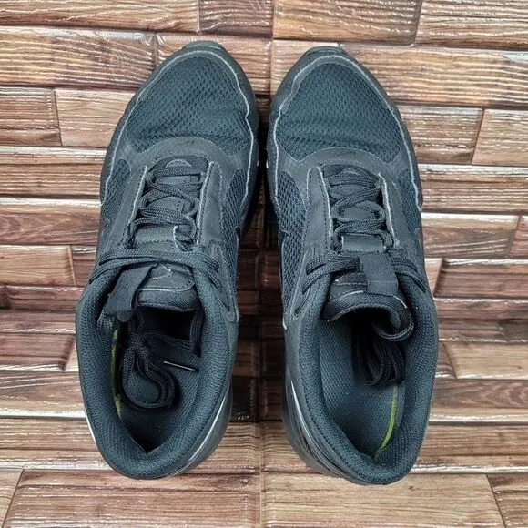 Nike Air Max Bolt Triple Black Running Athletic Sneakers Womens Size 8.5