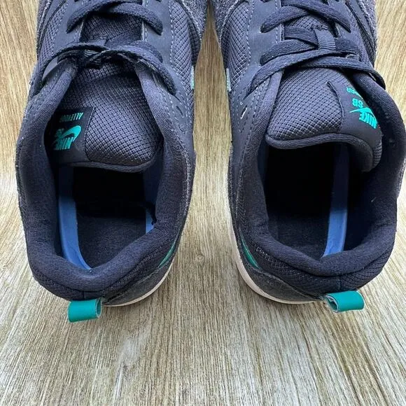 Nike‎ Alleyoop SB Men's Size 11 Black Green Sneakers Shoes Low Top CJ0882-007