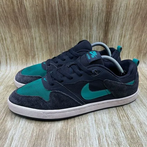 Nike‎ Alleyoop SB Men's Size 11 Black Green Sneakers Shoes Low Top CJ0882-007