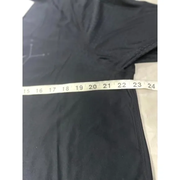 Nike A.P.S. Mens Large DriFIT ADV Short-Sleeve Black Versatile Shirt FN2971-010