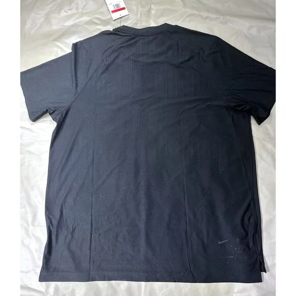 Nike A.P.S. Mens Large DriFIT ADV Short-Sleeve Black Versatile Shirt FN2971-010