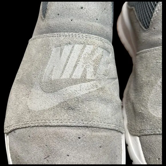 NIKE Benassi Men's Size 10 Wolfe GrayTraining Sneakers Slip On Suede Shoe