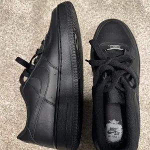 Nike Black Air Forces 5.5y