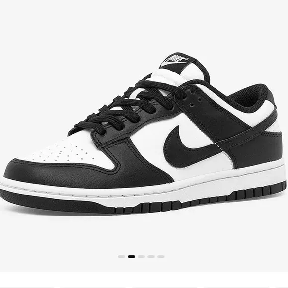 Nike Black and White Dunk Low-Top Sneakers Size 9.5 Style DD1503-101.
