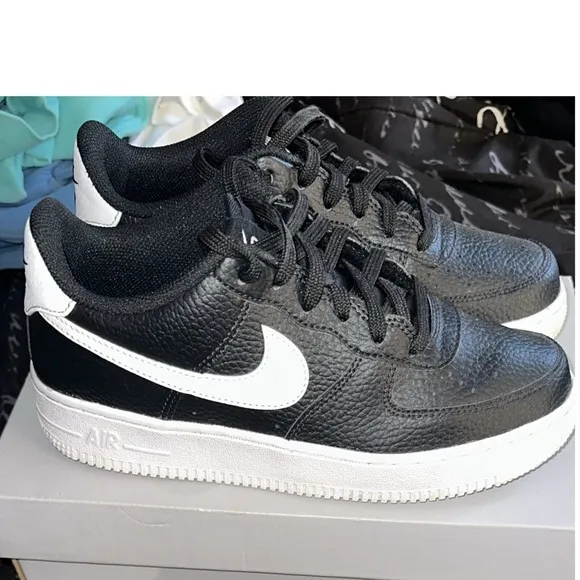 Nike Black and White Leather Sneakers