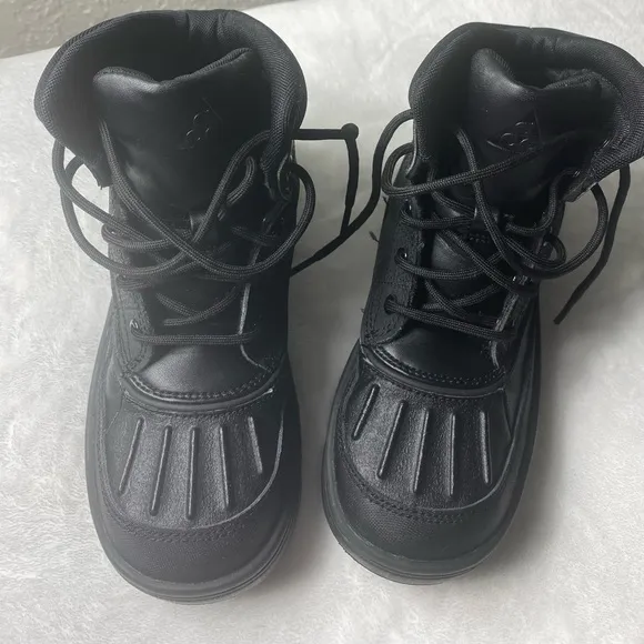 Nike Black Rain &amp; Snow Boots with Waterproof Design