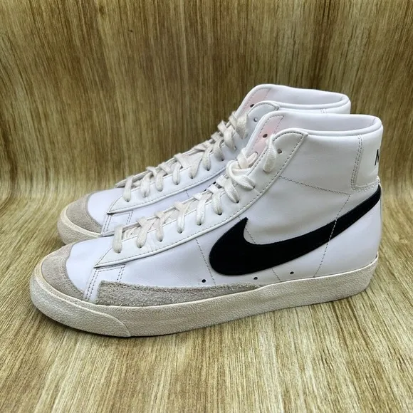Nike Blazer Mid 77 Men's Size 10.5 Women's 12 White Sneakers Shoes‎ CZ1055-100