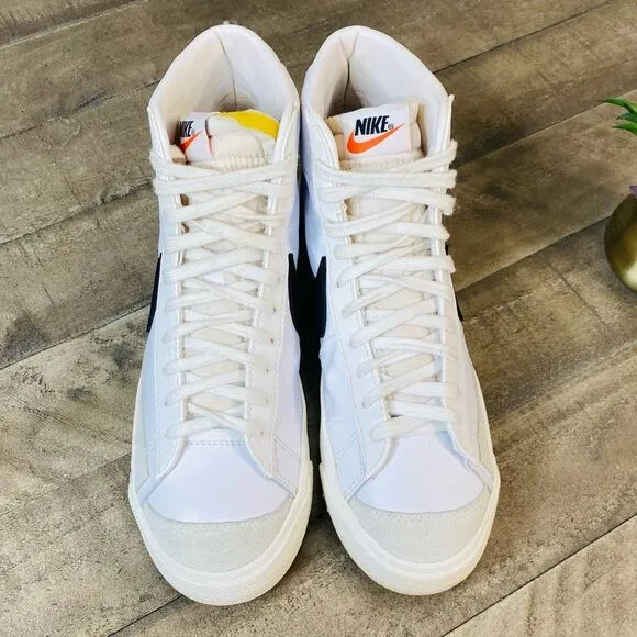 Nike Blazer Mid 77 White Basketball Men’s Sneakers Size 9