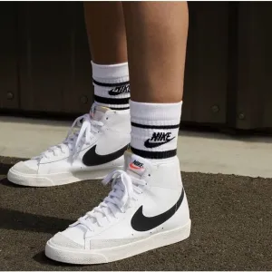 Nike Blazer Mid 77 White Basketball Men’s Sneakers Size 9