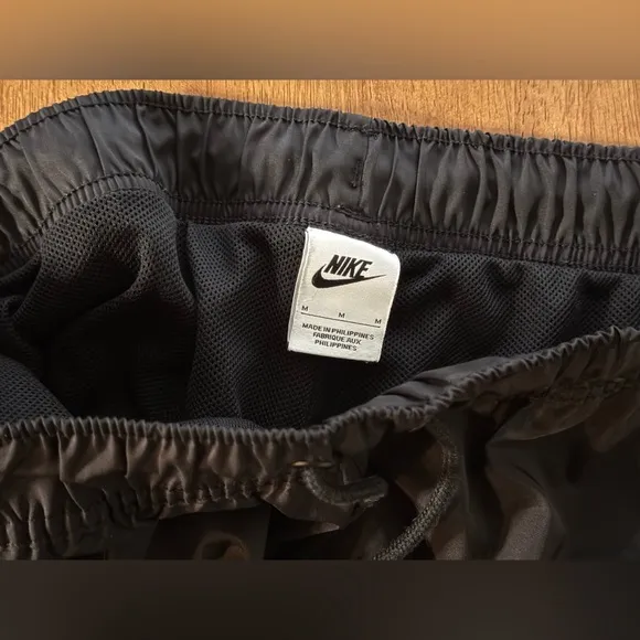 NIKE Club Woven Flow Mens Shorts