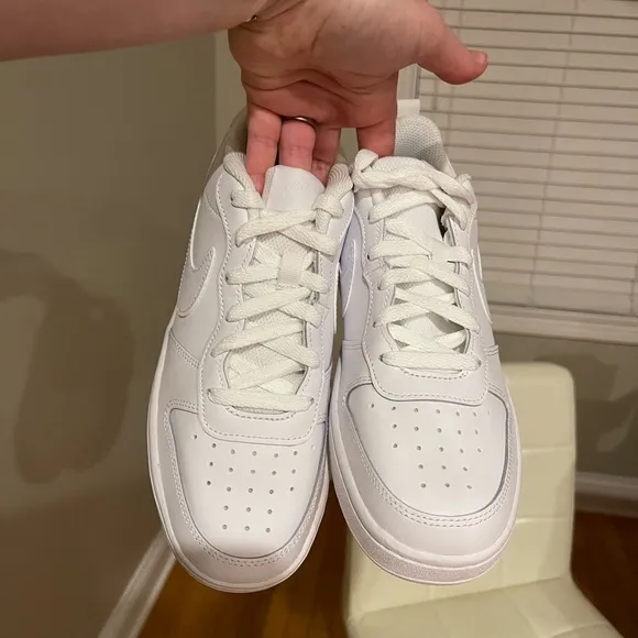 Nike Court Borough Low 2 (GS) 7Y