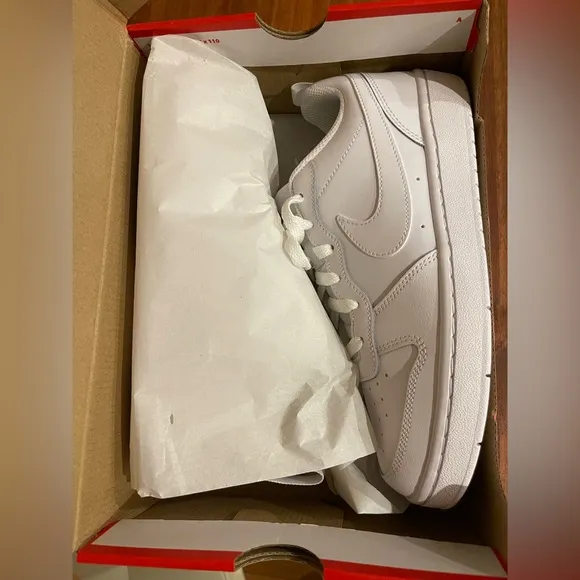 Nike Court Borough Low 2 (GS) 7Y