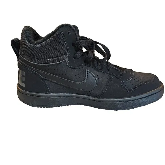 NIKE Court Borough Mid (GS) Boots - Size Youth Kids/Boy's 4Y - Black