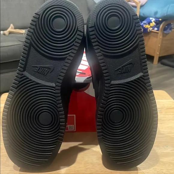 Nike Court Vision Mid Triple Black