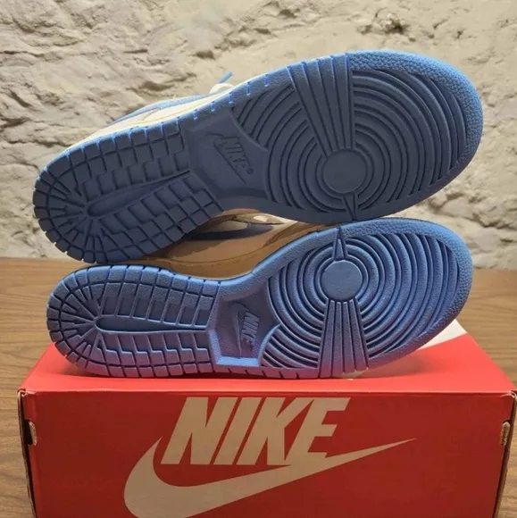 Nike Dunk Low &quot;Athletic Department - University Blue&quot; EUC Men's Size 9
