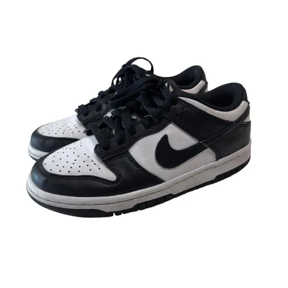 Nike Dunk Low Black &amp; White Sneakers Boy Size 3.5 Y