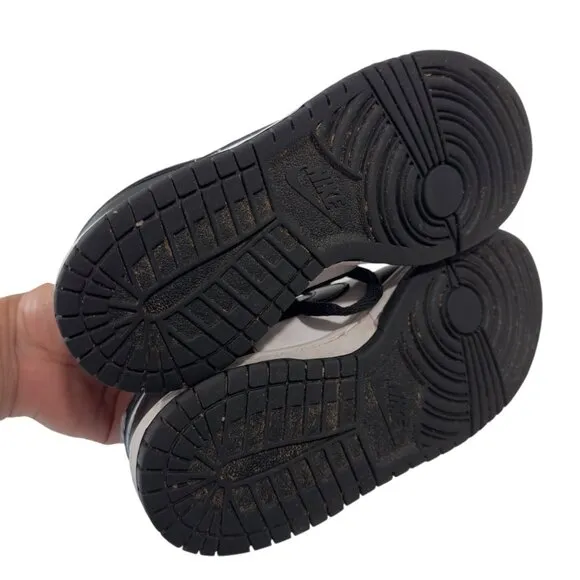 Nike Dunk Low Black &amp; White Sneakers Boy Size 3.5 Y