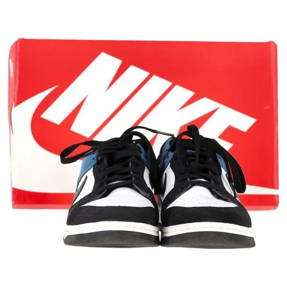 Nike Dunk Low-Top Sneakers in Industrial Blue Leather