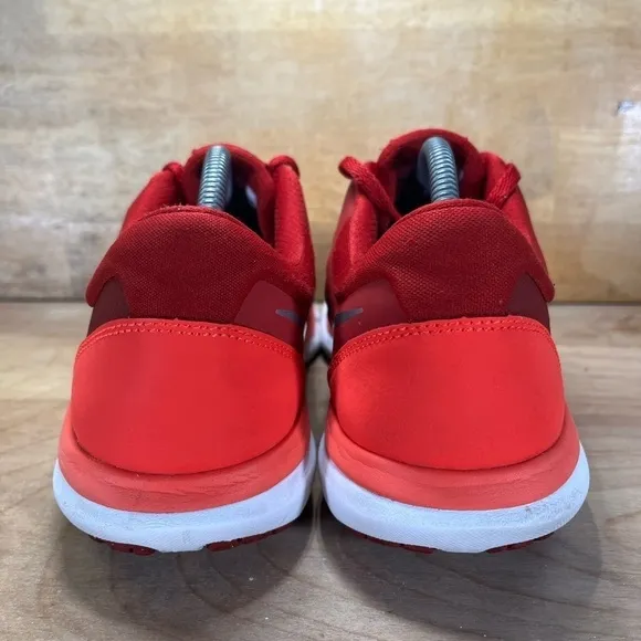 Nike Flex 2015 Run Mens Size 10.5 Running Shoes Sneakers Red Silver 709022-600