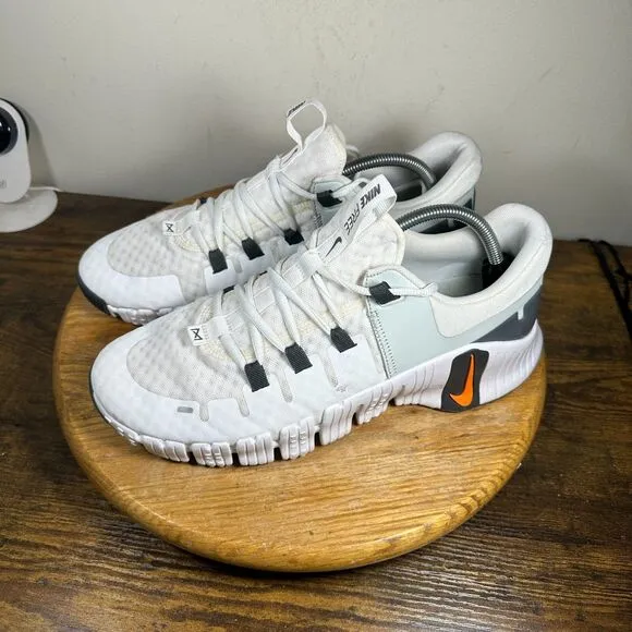 Nike Free Metcon 5 White Bright Mandarin Shoes Sneakers Men's Size 11 DV3949-101