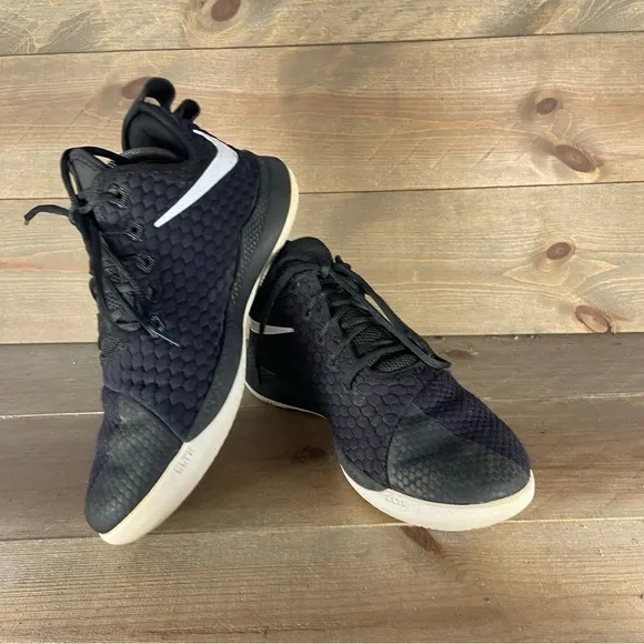 Nike Lebron witness 3 Mens size 8 shoes black athletic basketball sneakers