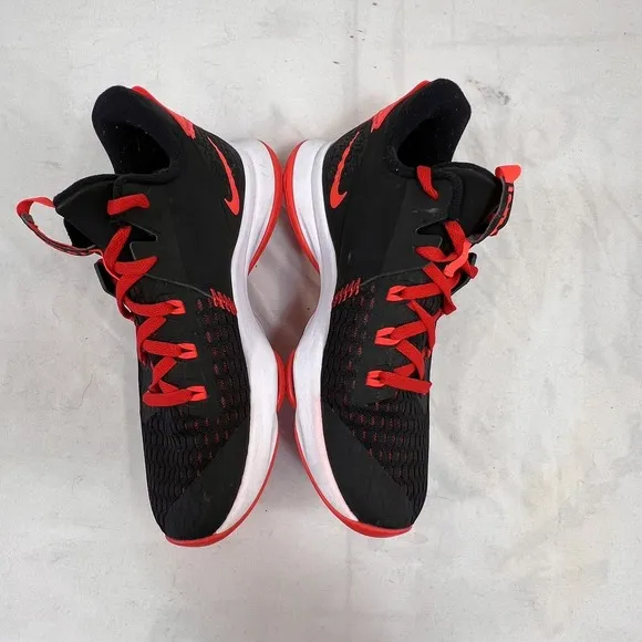 Nike LeBron Witness 5 Basketball Shoes Black Red Sneakers  Mens Size 11