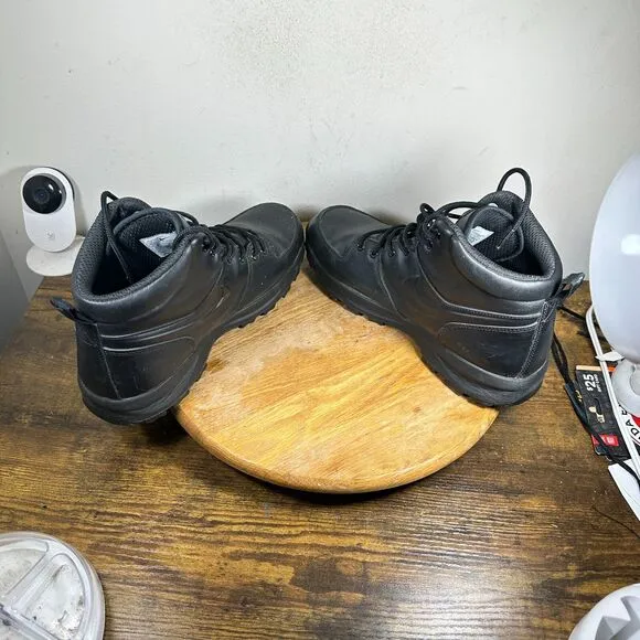 Nike Manoa Leather Boots Triple Black Shoe Sneakers Men's Size 10.5 454350-003