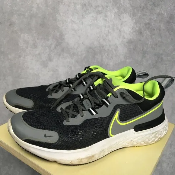 Nike Mens React Miler 2 Running Shoes size 12.5 Sneakers Smoke Grey Volt Black
