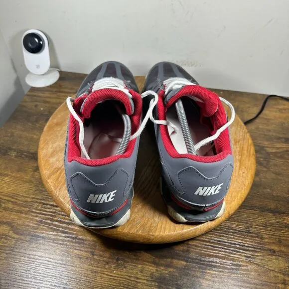 Nike Mens Reax 8 TR Gray Red Shoe Sneakers Men's Size 13 621716-013