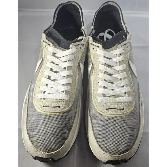 Nike Men's  Waffle One Summit White/Lite Grey/ Black Running Sneakers Size 9.5