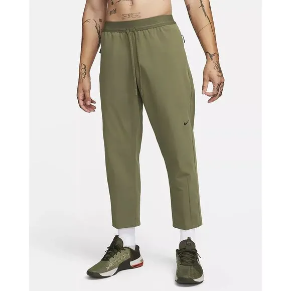 Nike Men's XXL DRI-FIT ADV A.P.S. Woven Versatile Pants FN3014-222 Green