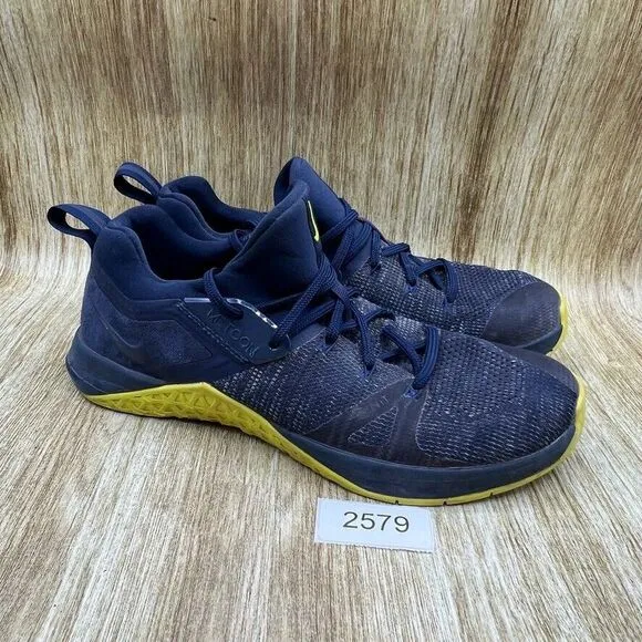 Nike Metcon Flyknit 3 Men's Size 10 Blue Weightlifting Shoes Sneakers AQ8022-407