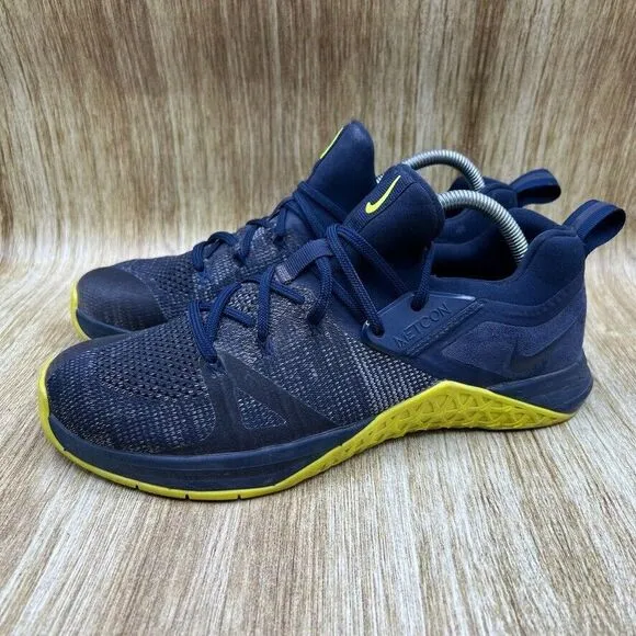 Nike Metcon Flyknit 3 Men's Size 10 Blue Weightlifting Shoes Sneakers AQ8022-407