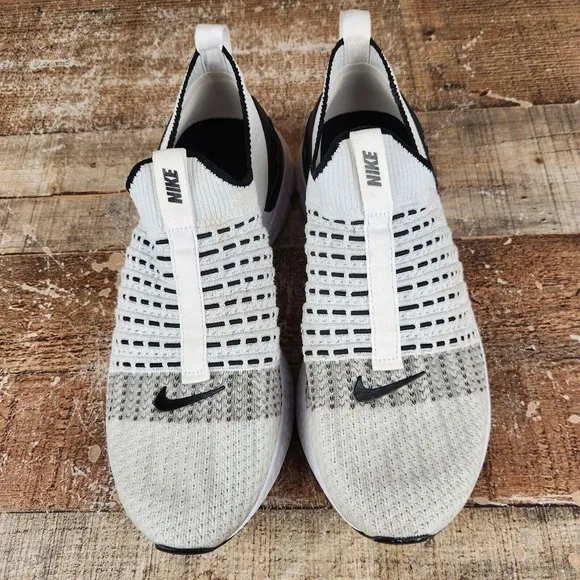 Nike React Phantom Run FlyKnit 2 Men's Sz 8 White Oreo Athletic Running Sneakers
