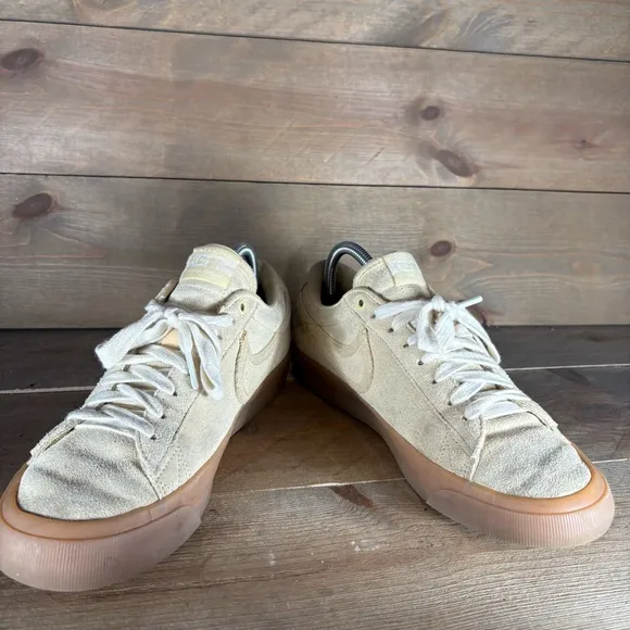 nike SB blazer low pro gt mens size 8 shoes beigre athletic skate sneakers