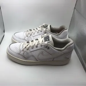 Nike Son Of Force womens sneakers size 7.5/ 6Y