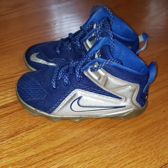 NIKE TODDLER LEBRON XII BLUE SILVER Sneakers
