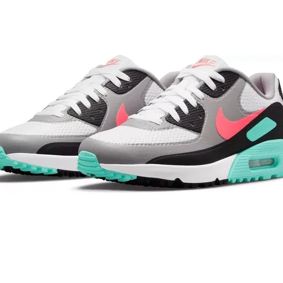 Nike White and Black Sneakers with Air Max Cushioning