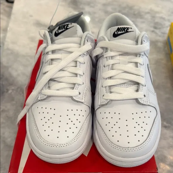 Nike White Dunk Low Sneakers Classic Design