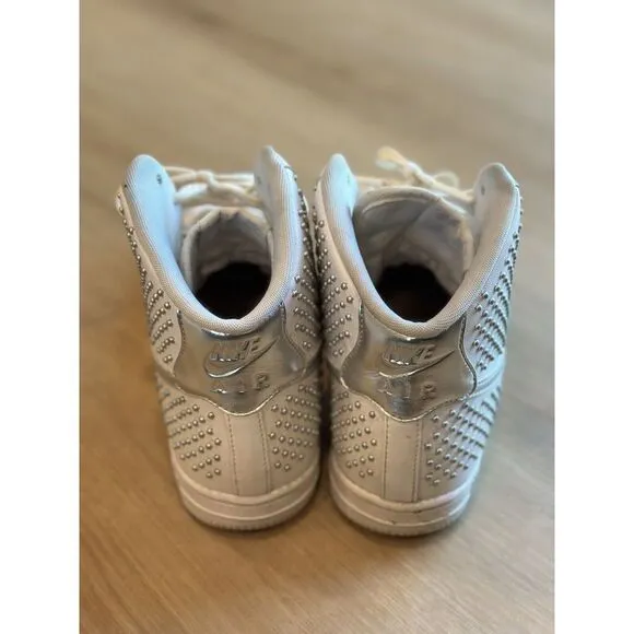 Nike Women's Air Force‎ 1 Size 8.5 576753-100 White Silver Studded 2012