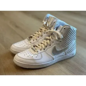 Nike Women's Air Force‎ 1 Size 8.5 576753-100 White Silver Studded 2012
