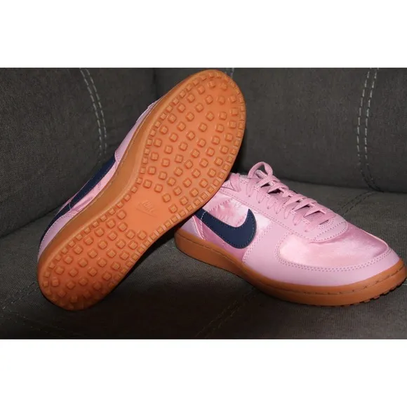 Nike Women's Field General Elemental Pink Gum Brown Casual Sneakers Size 9
