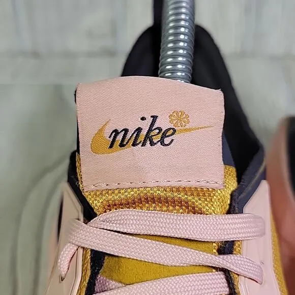 Nike Zoom X Vista Grind Gold Athletic Sneakers Womens Size 8.5
