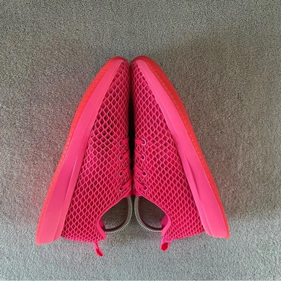 Nobull Shoes Womens 7 Neon Pink Diamond Mesh Runner Athletic Running Sneakers