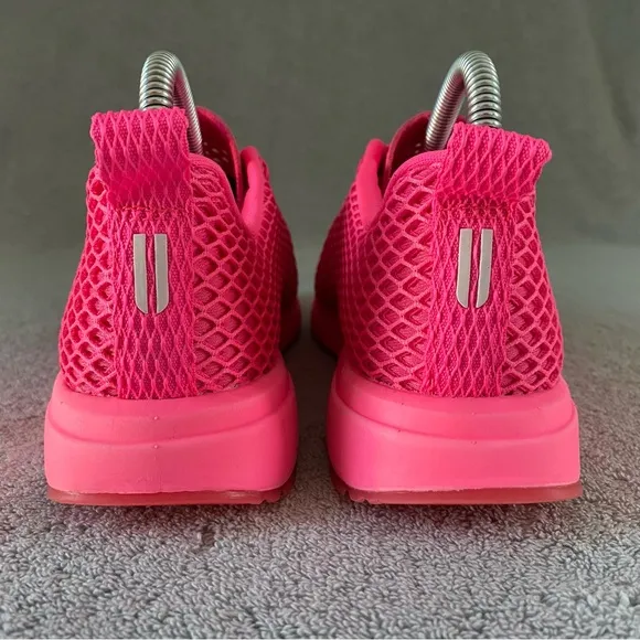 Nobull Shoes Womens 7 Neon Pink Diamond Mesh Runner Athletic Running Sneakers