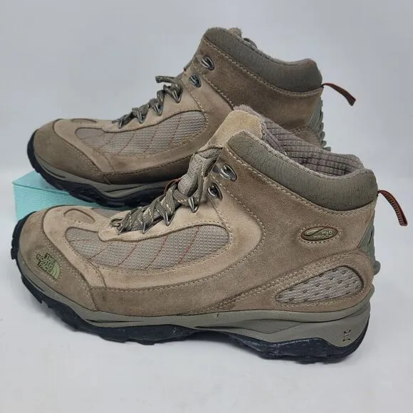 North Face Womens Hiking Boots Shoes TNF Winter Grip Sole Sz 9.5 Water Proof