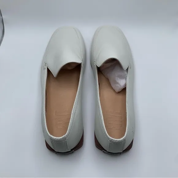 NWB Frye Women's Claire Venetian Leather Loafers white size 6.5M 1708