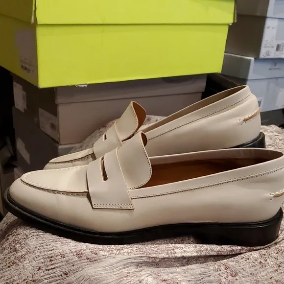 Nwob ATP Cream Leather Loafers