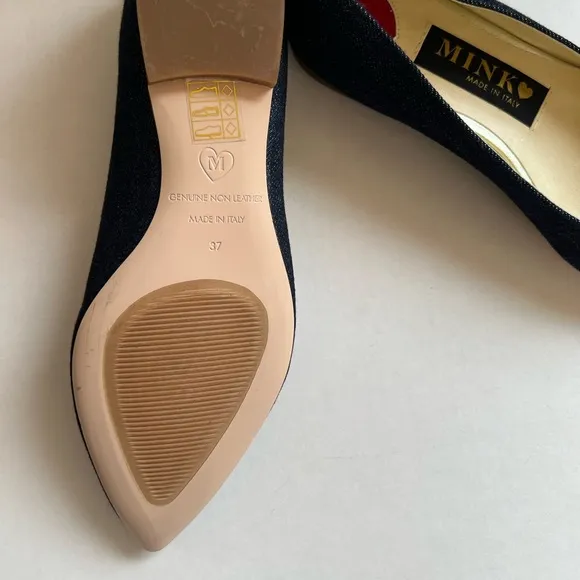 NWOB Mink made in Italy Bunny blue denim flats