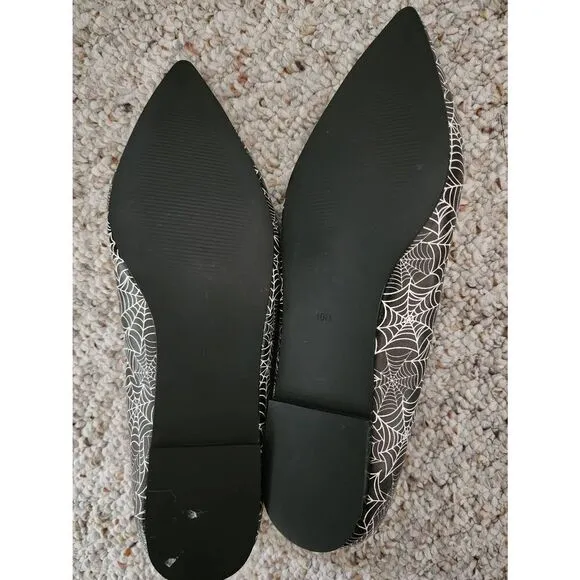 NWOB Strange Cvlt Spiderwed Dagger Flats Size 10